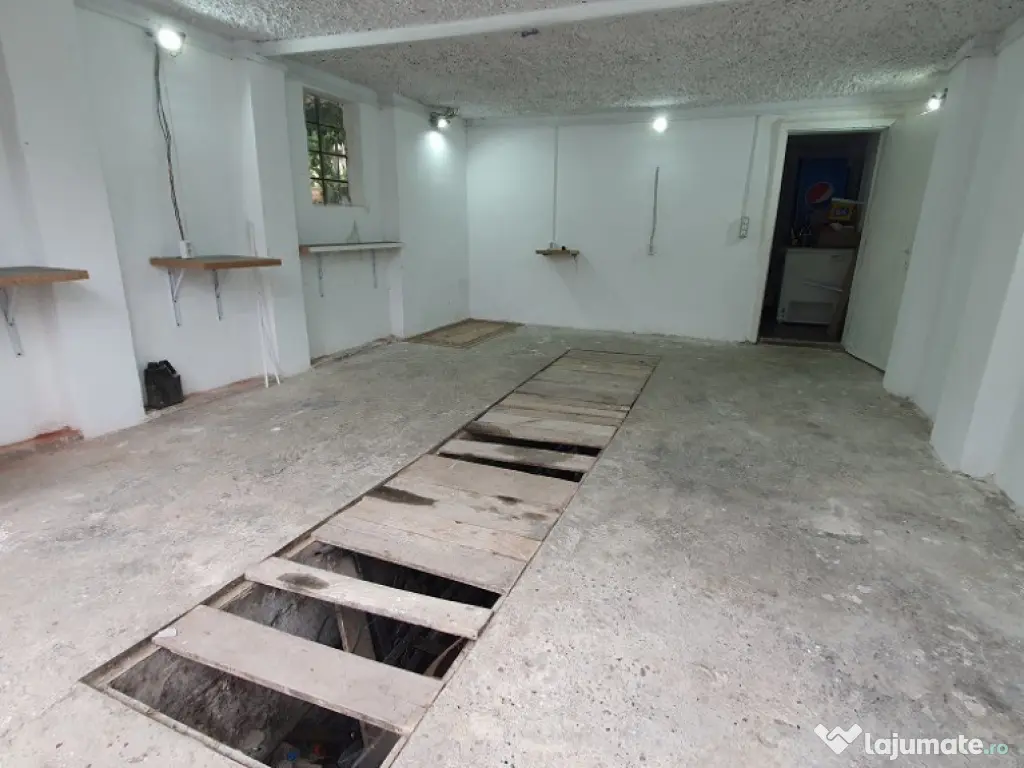 Inchiriez garaj zona Parneava - ID : RH-43593-property 