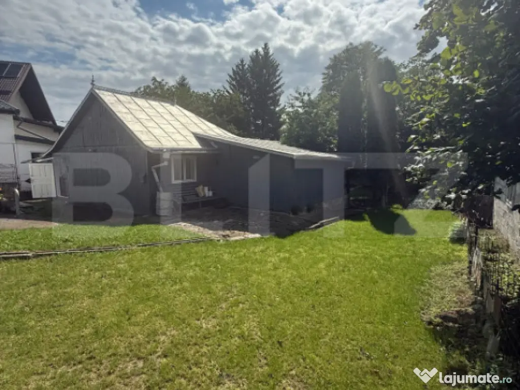 Casa parter, 84 mp , 432 mp teren, zona centru-Primărie