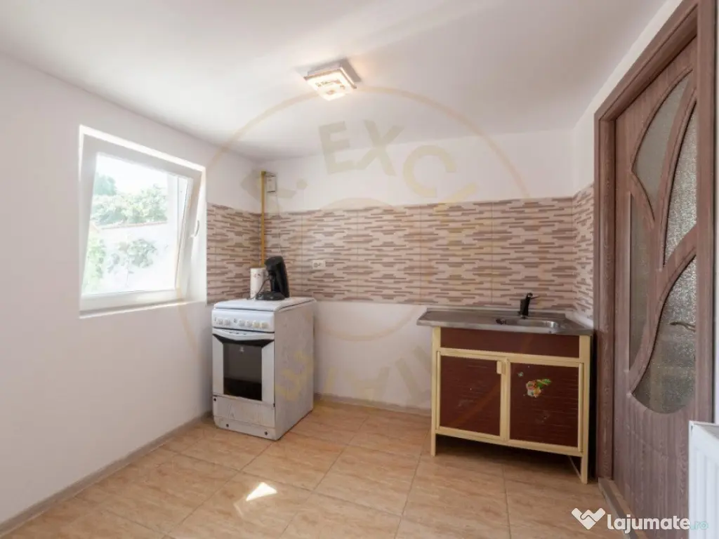 Casa cu acces rapid din Bld. Nicolae Balcescu – Uiasca, st 