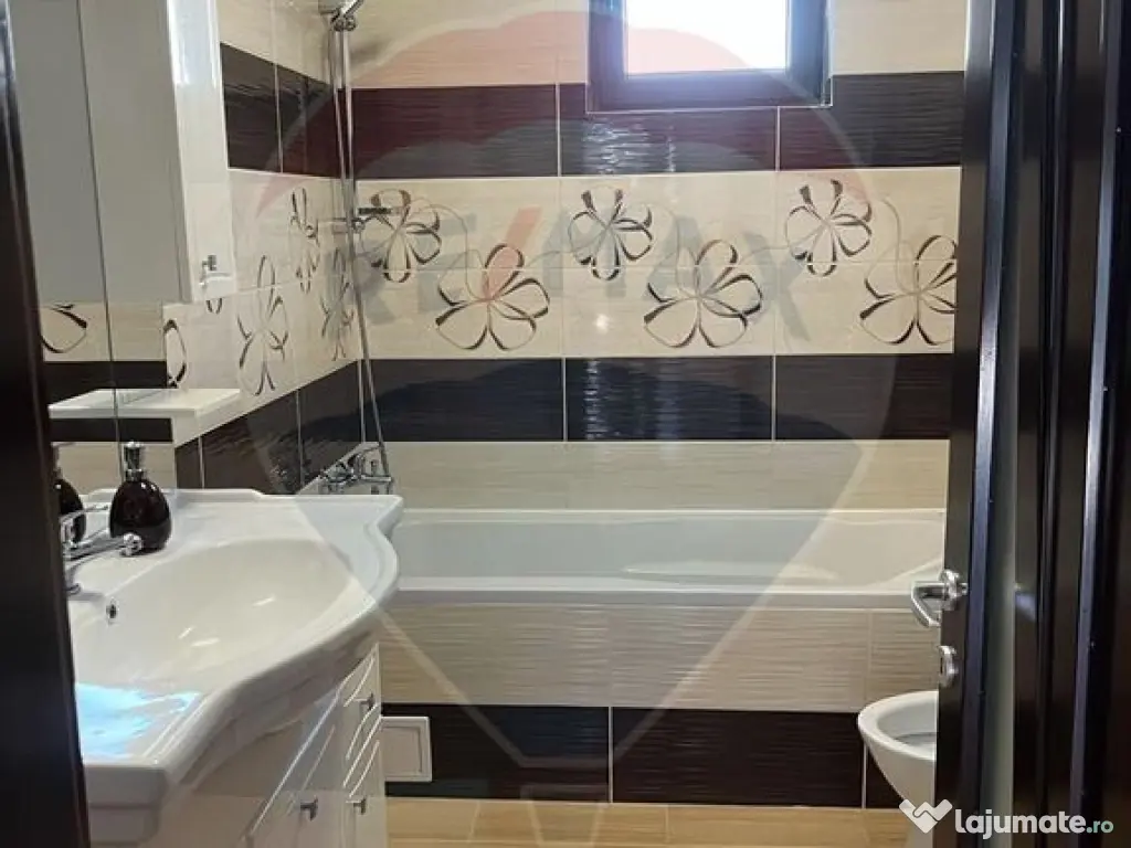 Casă / Vilă de vânzare str Dobrogeanu Gherea Radauti 