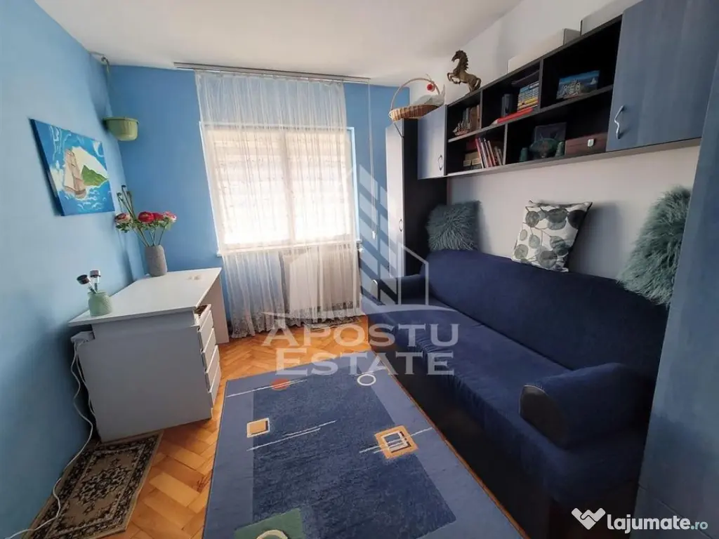 Apartament cu 3 camere, etaj intermediar, centrala propri... 