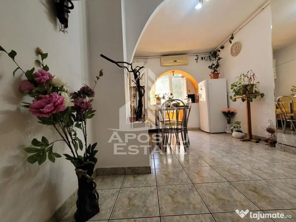 Apartament cu 3 camere, etaj intermediar, centrala propri... 