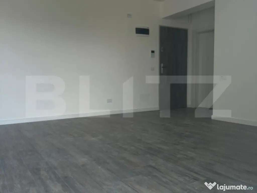 Garsoniera decomandata, Cornitoiu