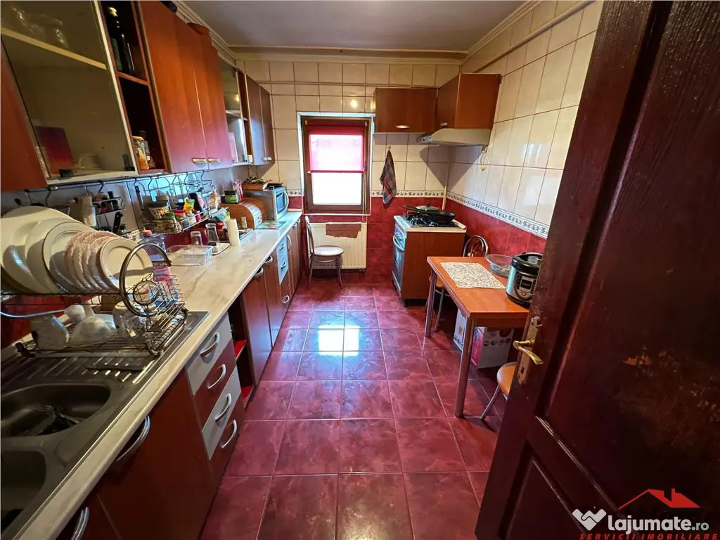 Apartament 4 camere, Primarie, 89mp, etaj 4 cu acoperis 