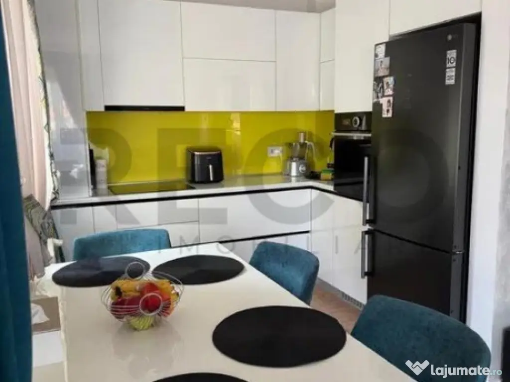 RECO . Apartament cu 3 camere Prima Residence . 