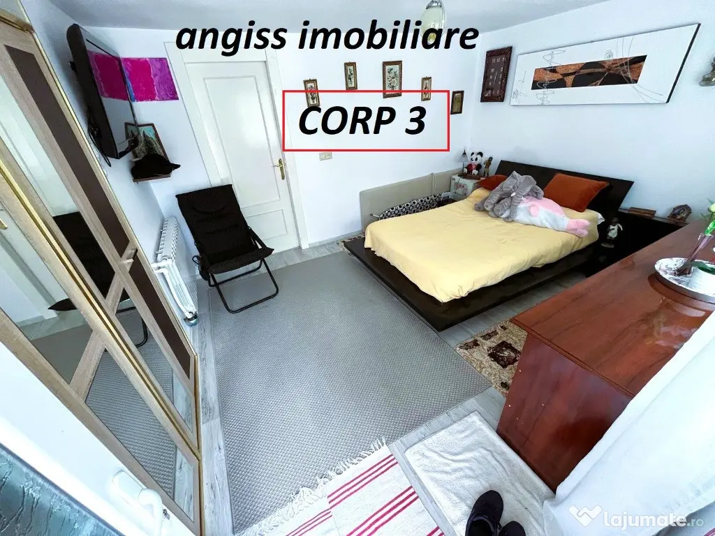 CASA DEOSEBITA loc NICULITEL jud TULCEA 