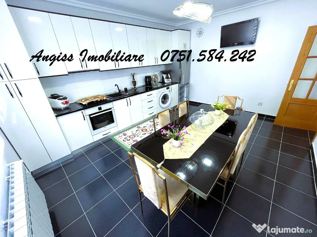 CASA DEOSEBITA loc NICULITEL jud TULCEA 