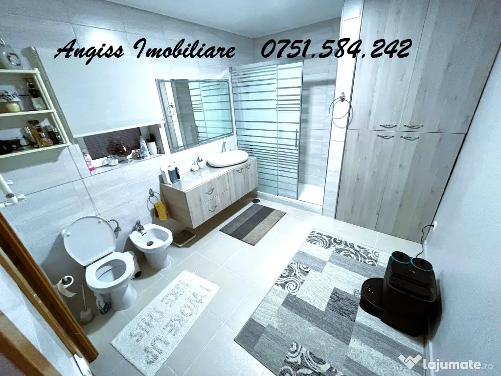 CASA DEOSEBITA loc NICULITEL jud TULCEA 