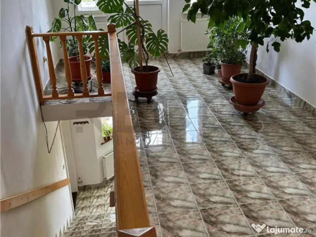 RECO Casa 5 camere zona Oncea 