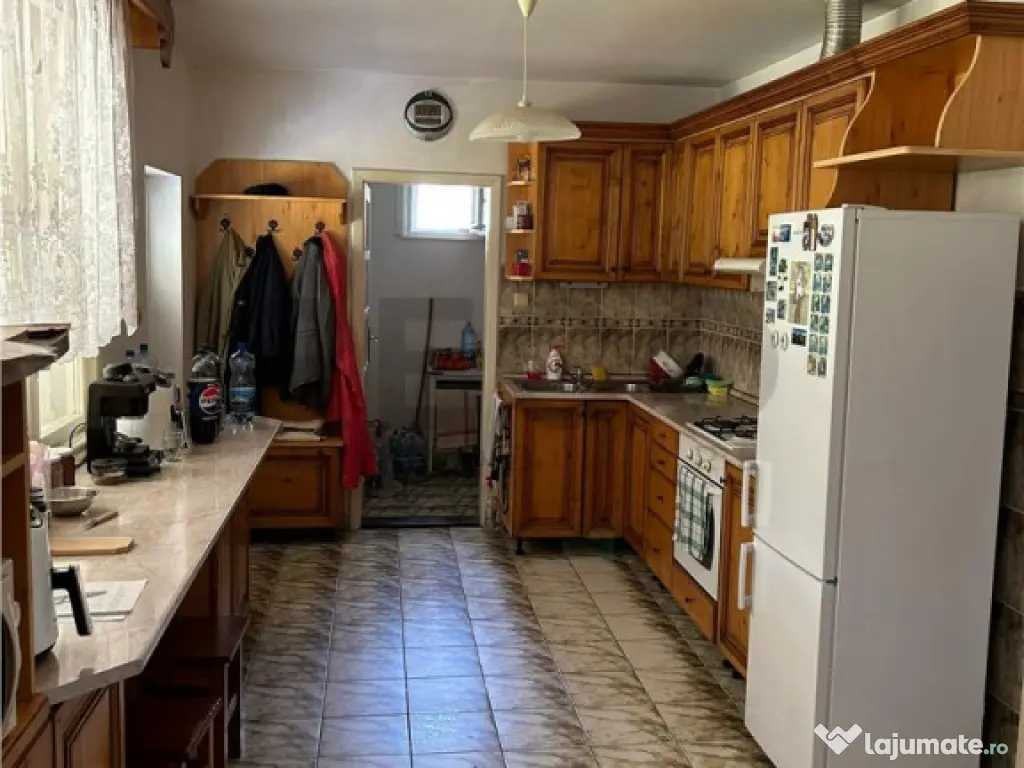 RECO Casa 5 camere zona Oncea 