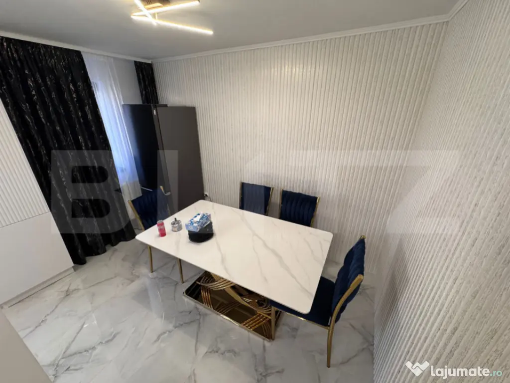 Apartament de vanzare, cu 2 camere, zona Micro 6