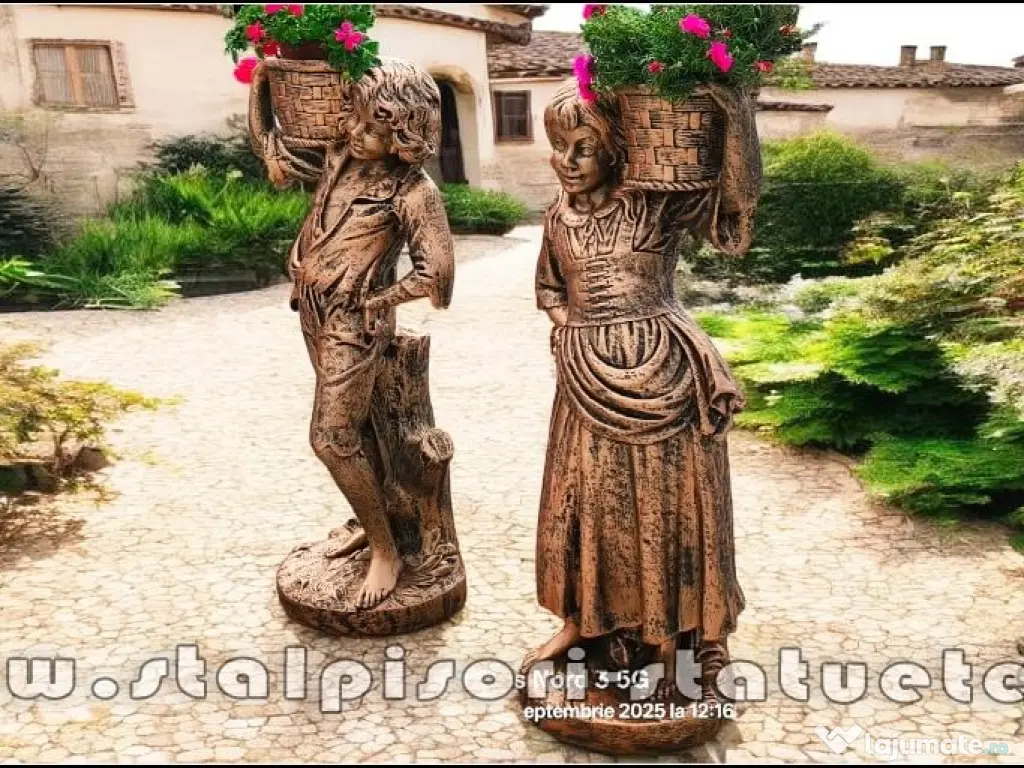 Statuete copii cu coșulețe, arămiu antichizat, model J3,J4. 