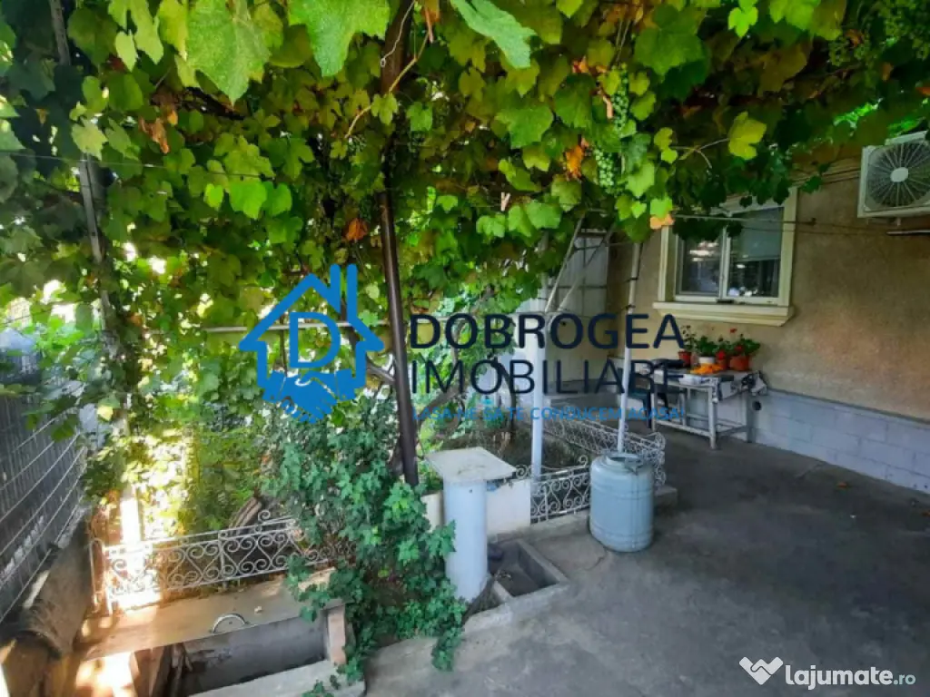 ZONA PACII- CASA 3 CAMERE ,TEREN 173 MP ,CENTRALA GAZ, MOBI