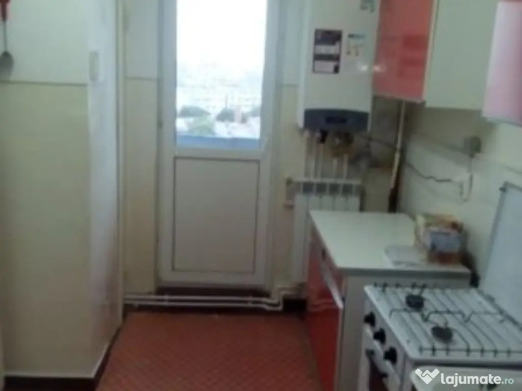 Apartament cu 2 camere in Mazepa 2 