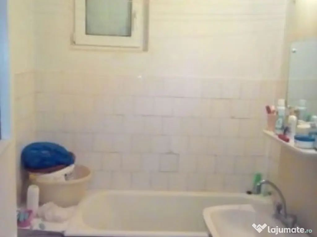 Apartament cu 2 camere in Mazepa 2 