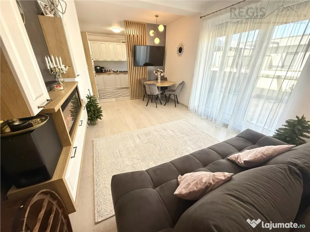 Apartament tip Penthouse, 3 camere, terasa 50mp – Coresi 