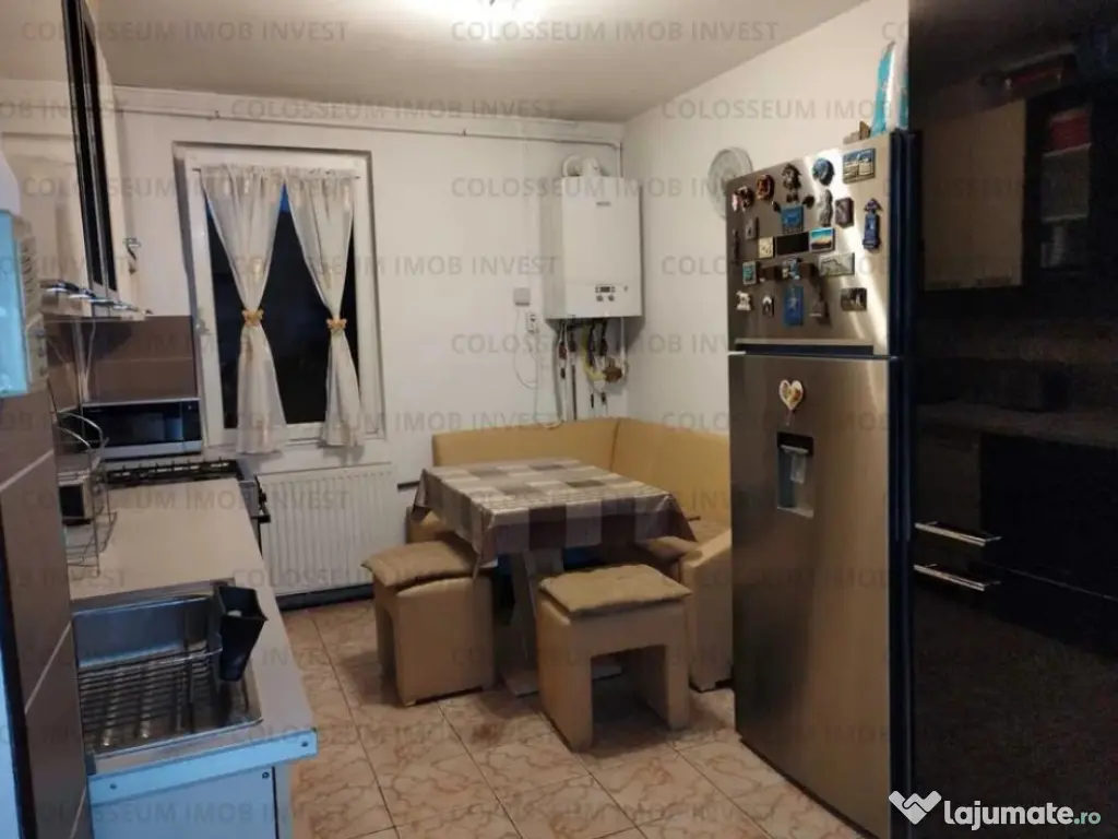 Apartament 4 camere, semidecomandat - zona Tractorul
