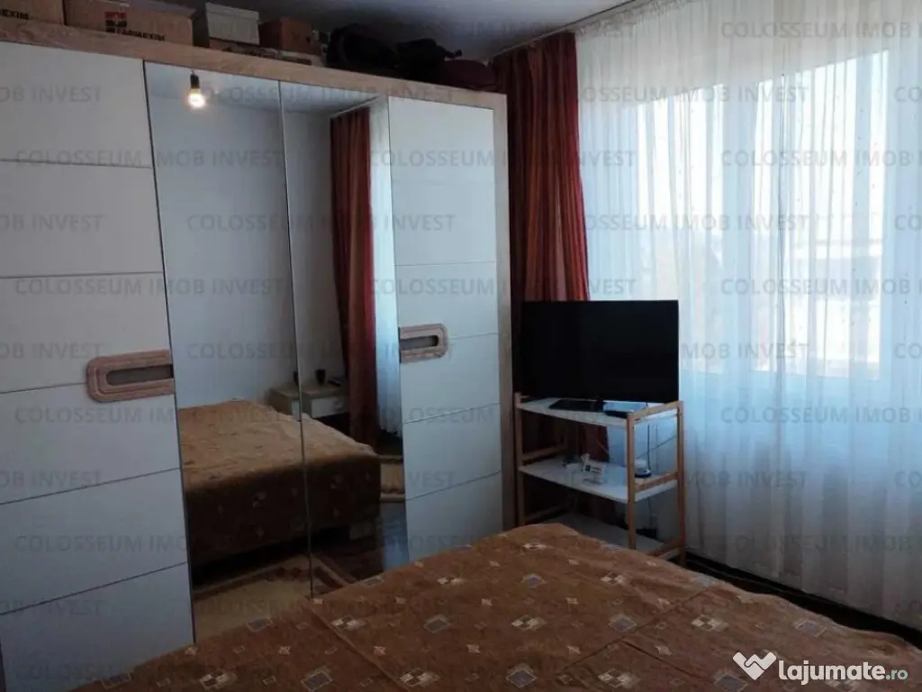 Apartament 4 camere, semidecomandat - zona Tractorul