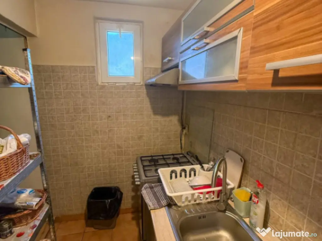 Casa de vacanta sau rezidenta in Adunati, buget redus 