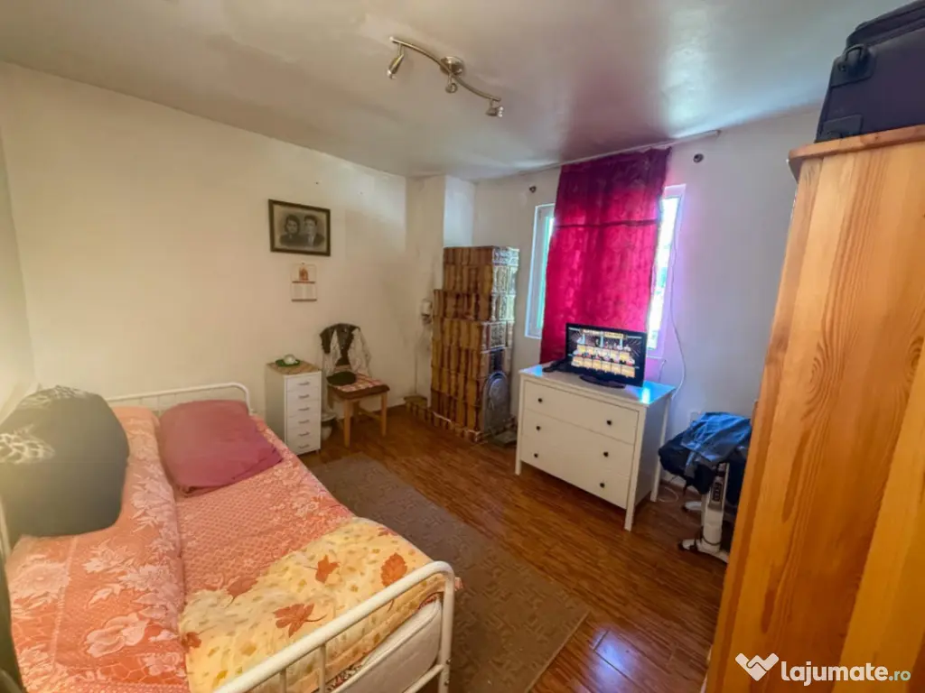 Casa de vacanta sau rezidenta in Adunati, buget redus 