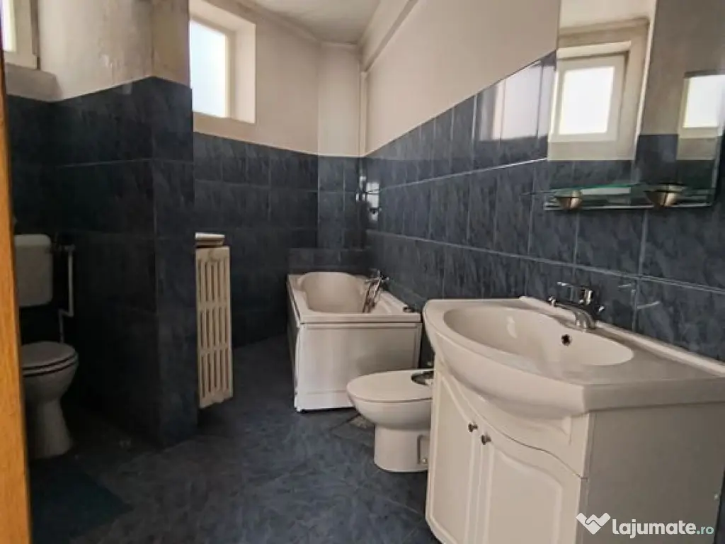 Apartament 4 camere Romana- Lascar Catargiu- stradal 