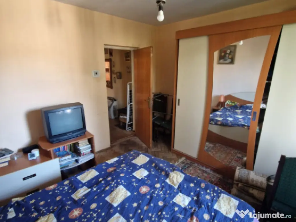 Apartament 3 camere, 80 mp, zona Biblioteca Judeteana