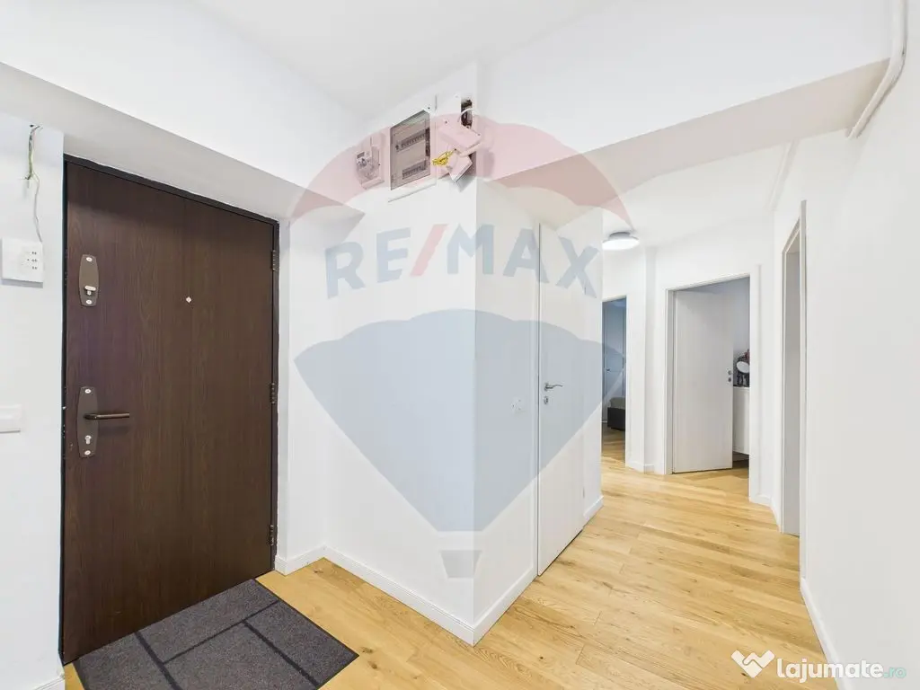 Apartament 4 Camere Ultrafinisat | Etaj 12/12 | 2 Bai | B... 