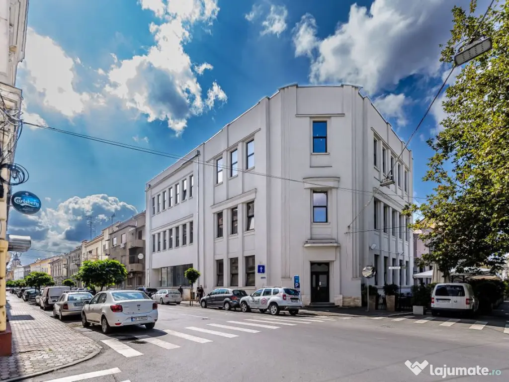 Clădire ultracentrală de vânzare Bulevardul Decebal Co... 