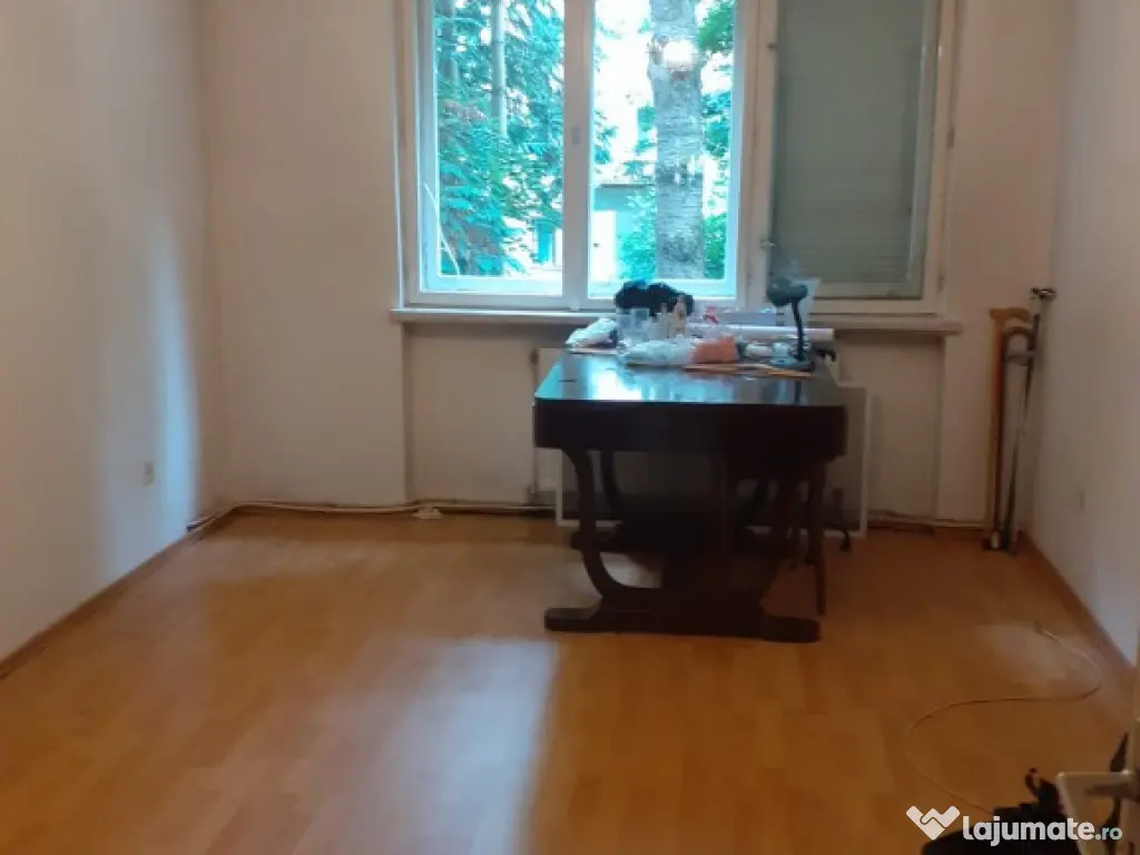 Slavici, 4 camere, etaj 1