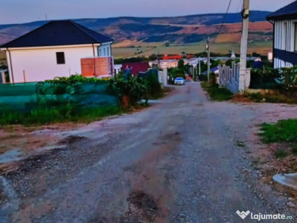 TEREN INTRAVILAN VASLUI 