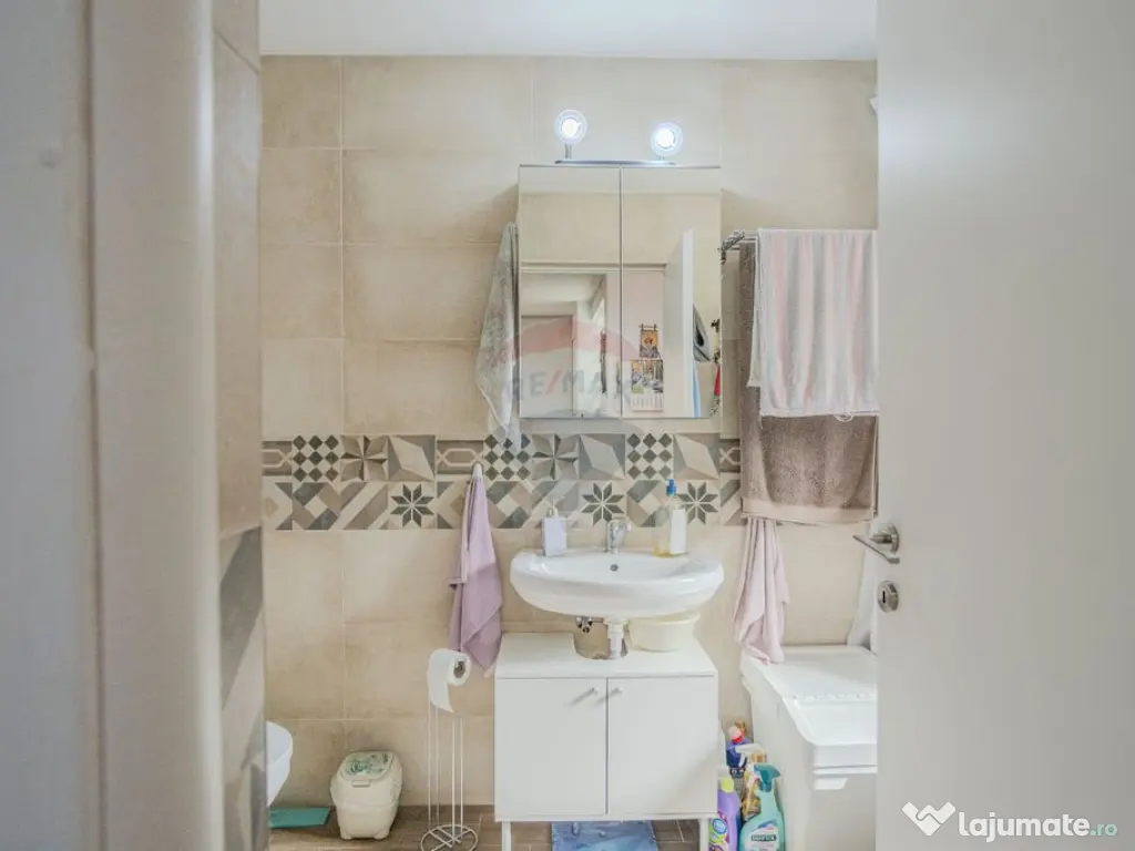 Casa moderna de vanzare | 300mp utili | Vulcan, Brasov| C... 