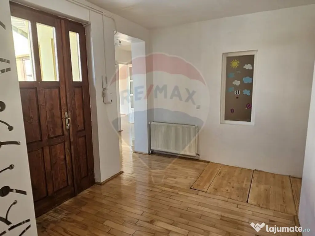 Casa de inchiriat in Andrei Muresanu, str. Anatol France 