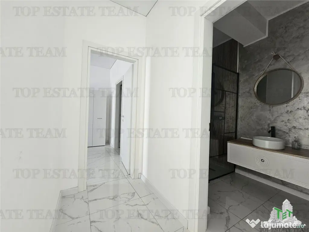 Penthouse 5 camere cu terasa 73 mp, Mamaia Nord 