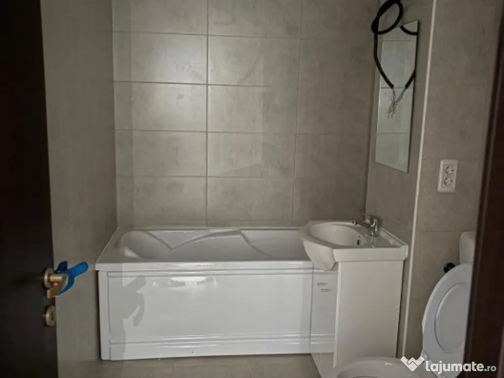 Studio generos de 51 mp /Dezvoltator 