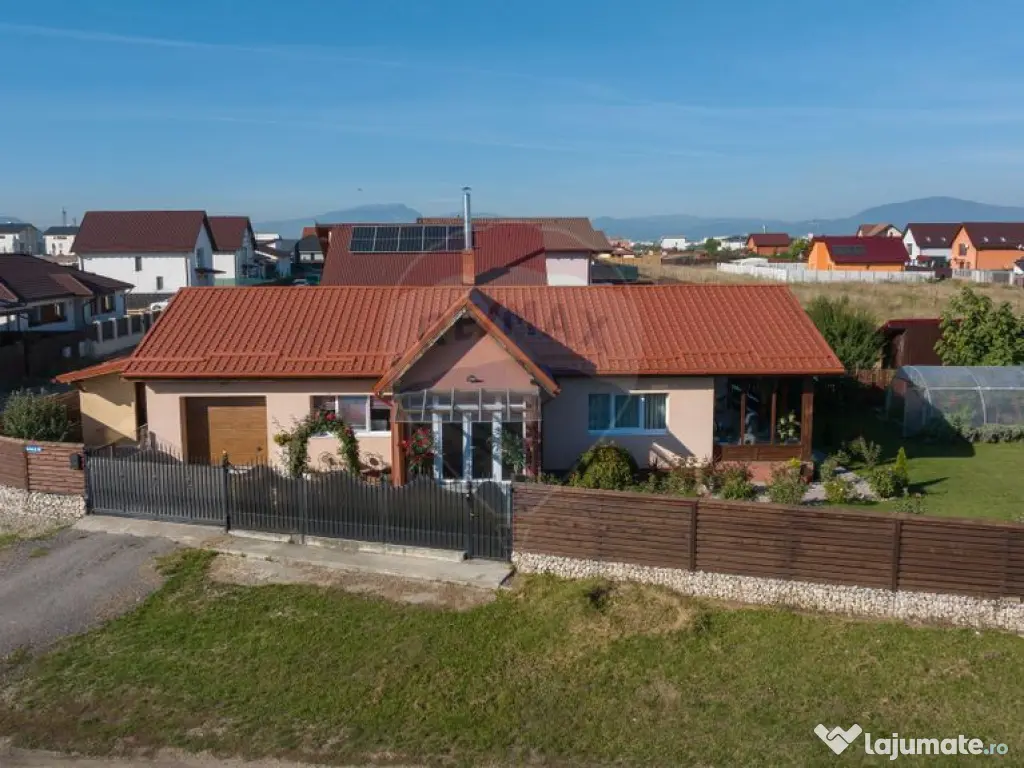 Casă parter pe teren 750 mp în Sânpetru – Comision 0% 