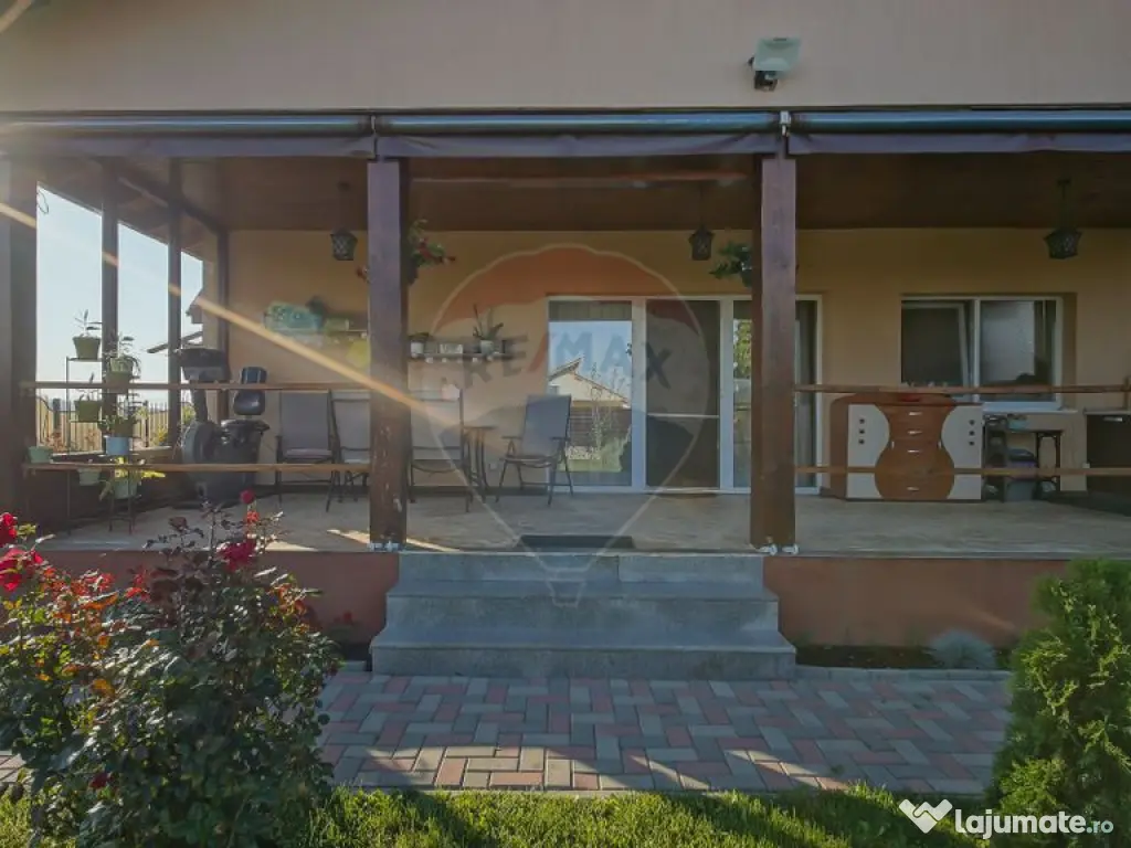 Casă parter pe teren 750 mp în Sânpetru – Comision 0% 