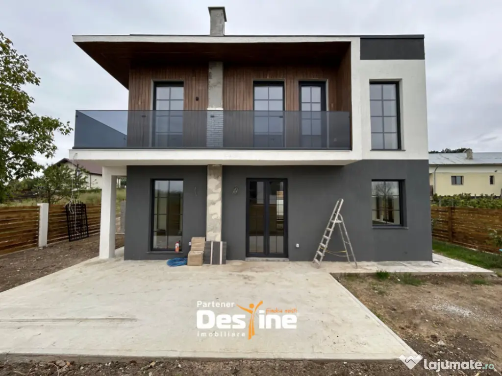 Casa individuala 120mp Teren 360mp Parcare Terasa si Curte