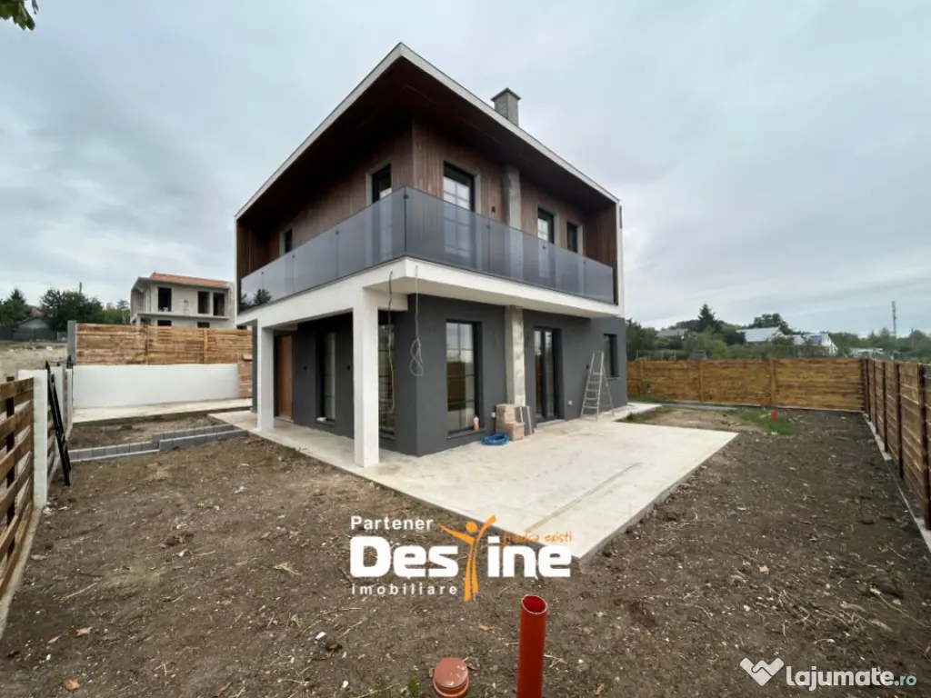 Casa individuala 120mp Teren 360mp Parcare Terasa si Curte 