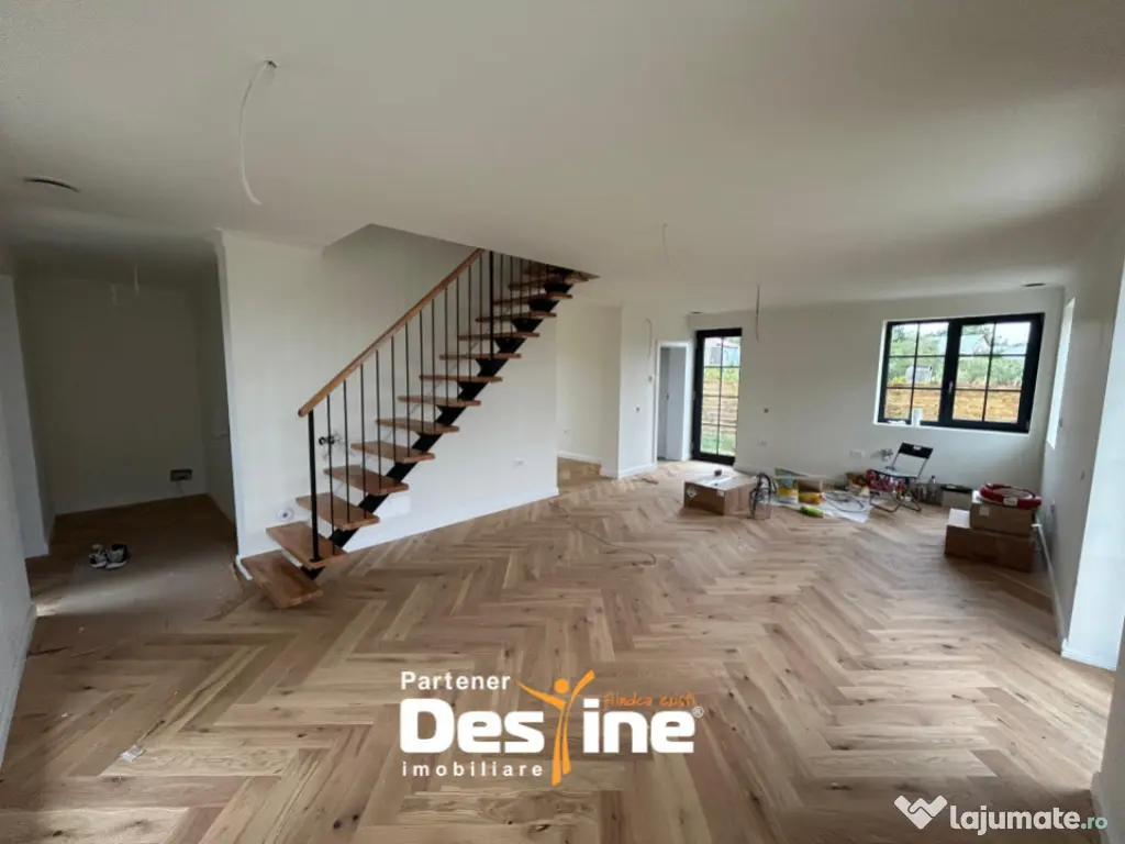 Casa individuala 120mp Teren 360mp Parcare Terasa si Curte 