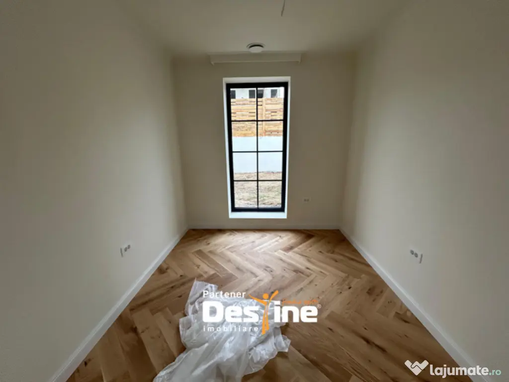 Casa individuala 120mp Teren 360mp Parcare Terasa si Curte 