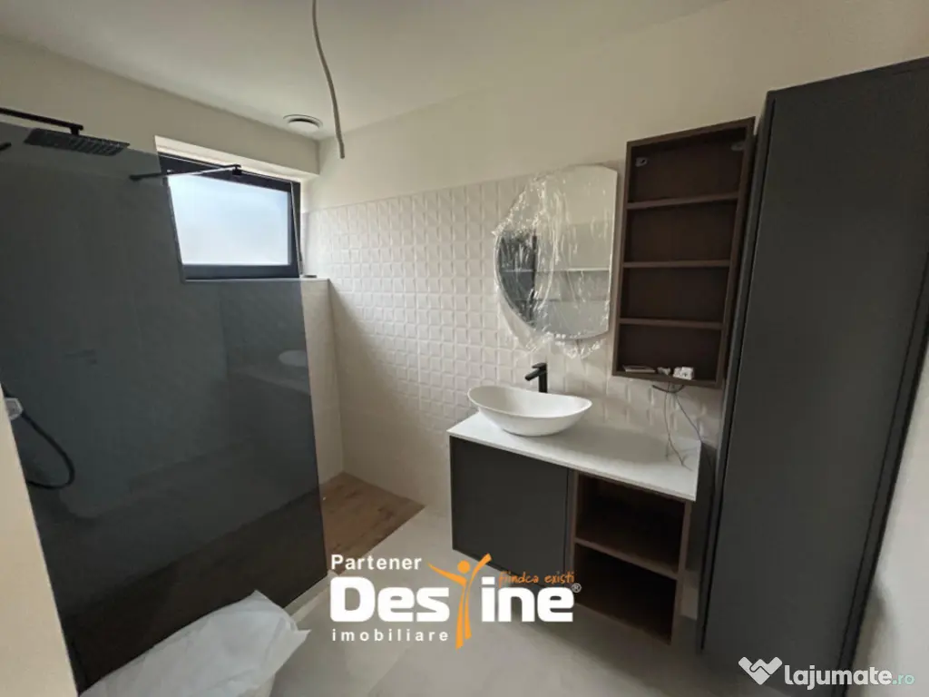 Casa individuala 120mp Teren 360mp Parcare Terasa si Curte 