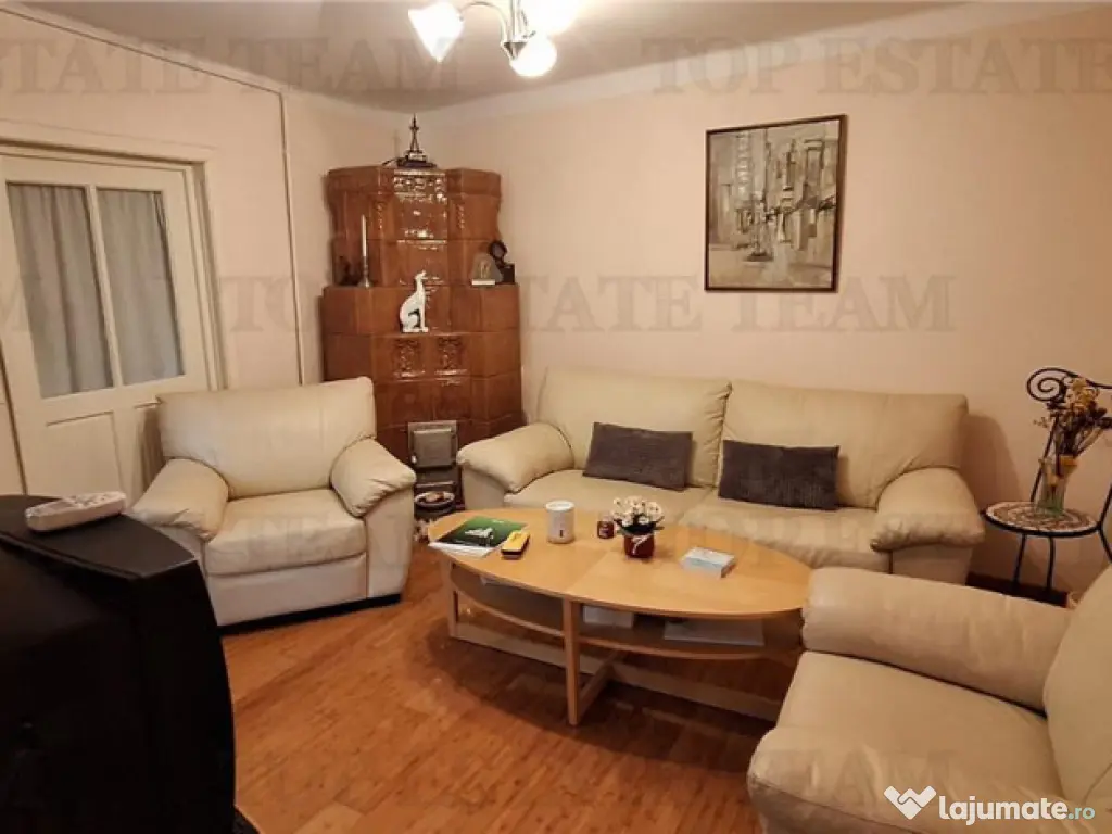 Casa rustica cu curte, 3 camere, zona Tabacarie, Constanta 