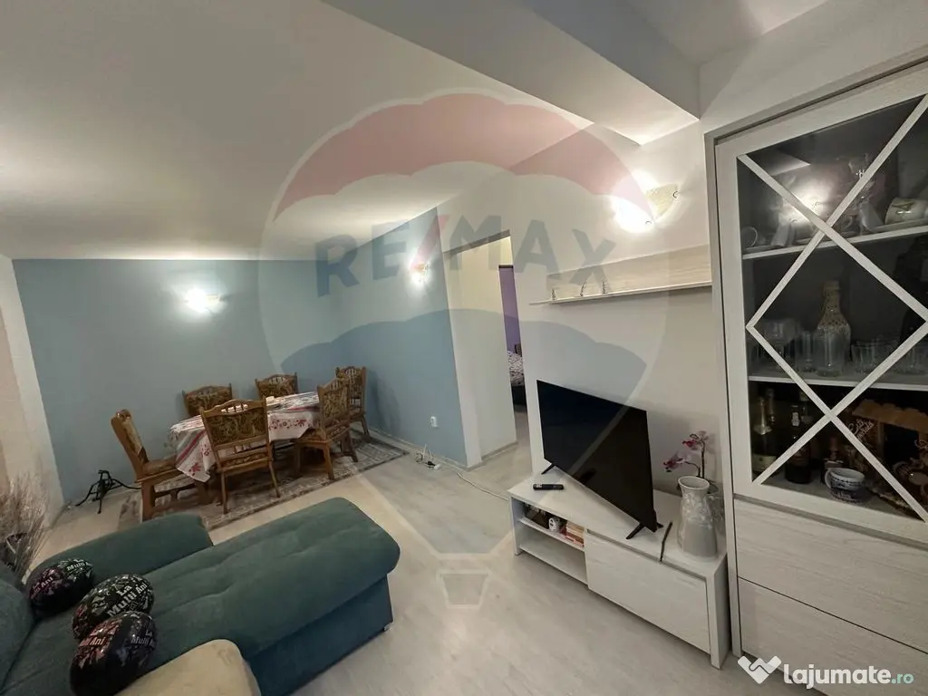 Apartament 3 camere- strada Cuza Voda 