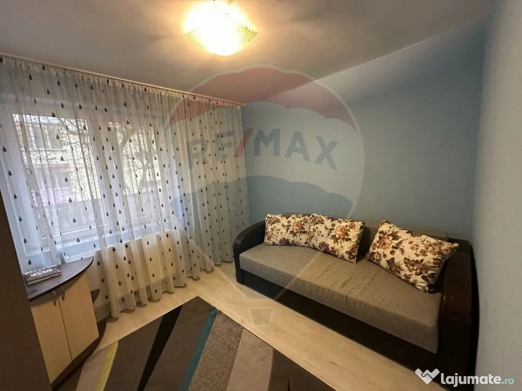 Apartament 3 camere- strada Cuza Voda 