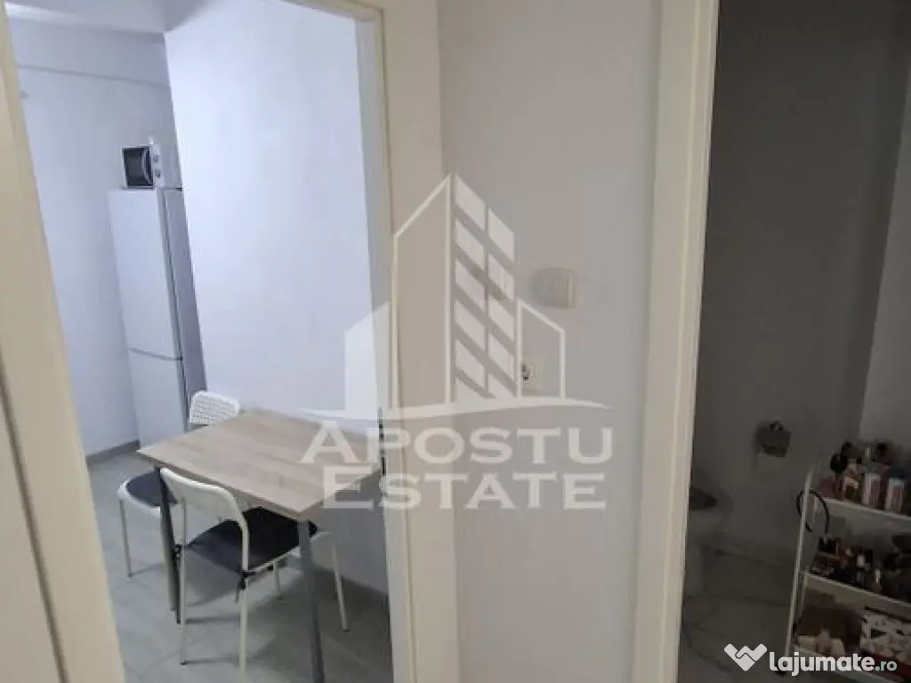 Apartament spatios cu 3 camere I etaj intermediar I zona ...