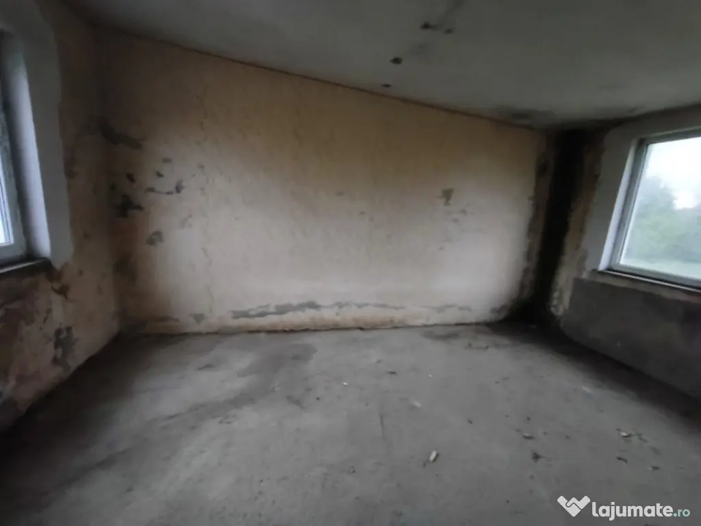 Hala + teren 8000mp de inchiriat, zona Manastioara, Siret