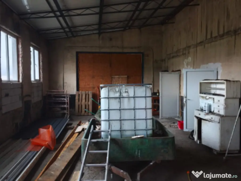 Hala + teren 8000mp de inchiriat, zona Manastioara, Siret