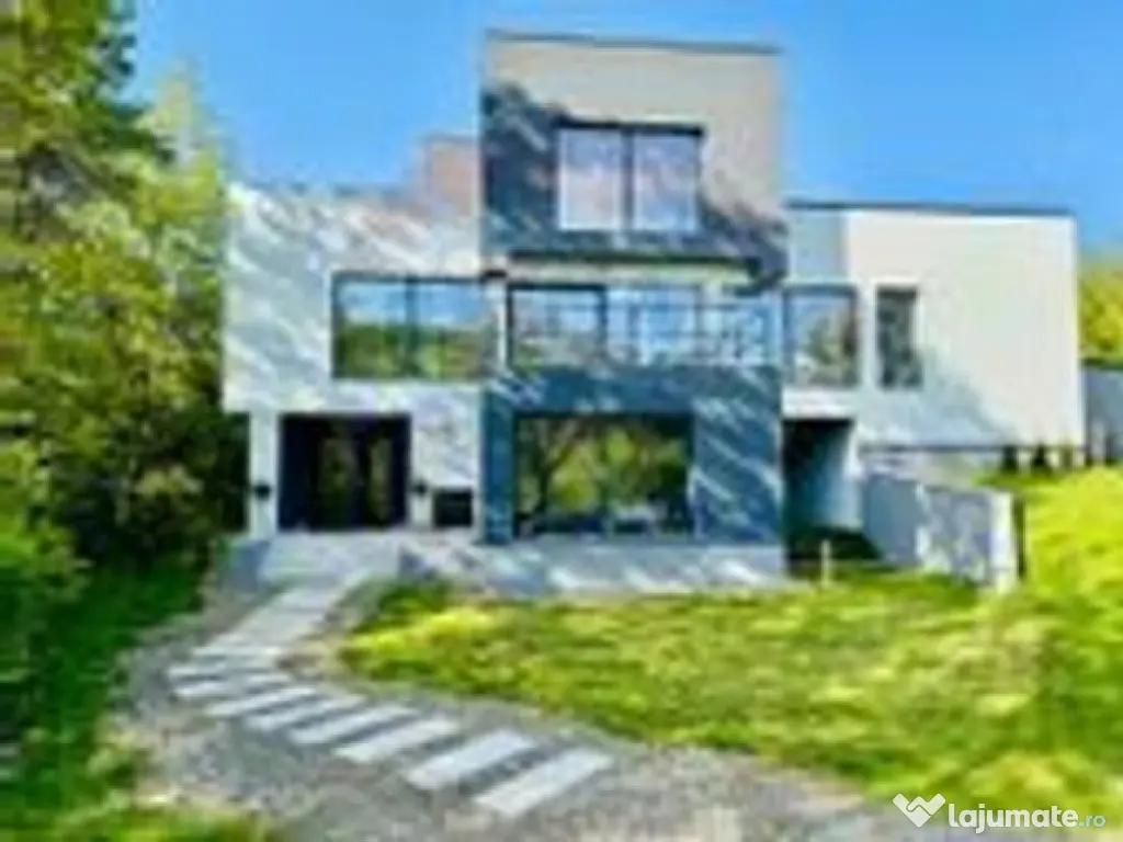 Casă Moderna De Vanzare