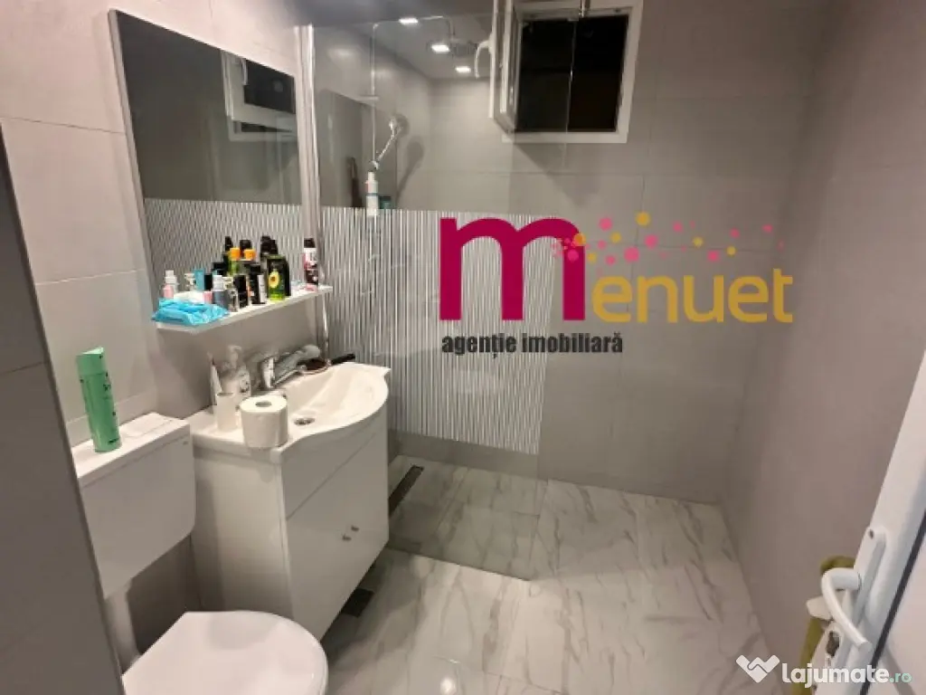 Apartament 3 camere,zona E3,etaj 1 