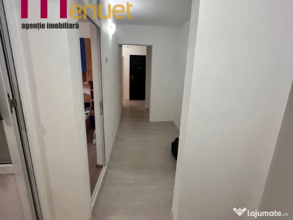 Apartament 3 camere,zona E3,etaj 1 
